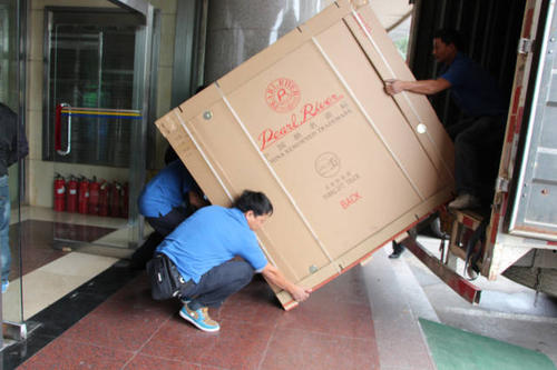 衡水钢琴贵重工艺品无忧运